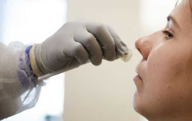 В Греции начали бесплатно раздавать наборы для тестов на коронавирус