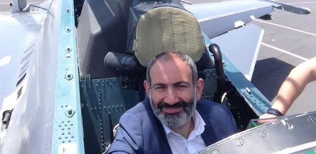 Зеленскому и Тарану надо внимательно изучать печальный армянский опыт