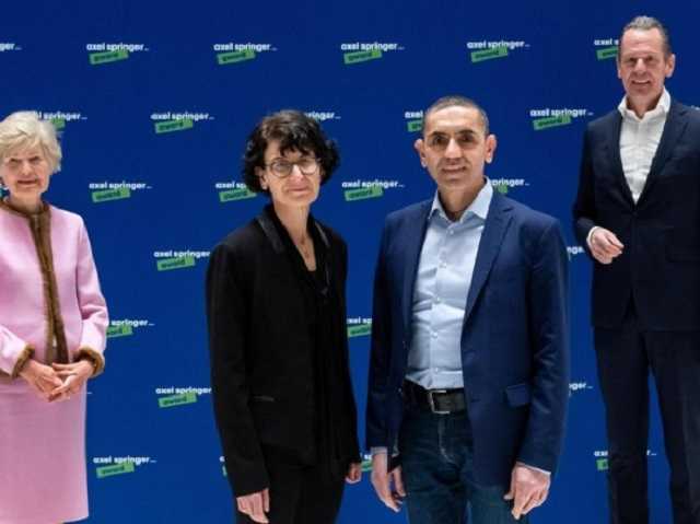 Засновники BioNTech: людство візьме пандемію COVID-19 під контроль лише вакцинацією