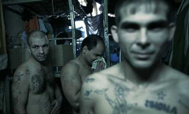 На Київщині «смотрящого» за виправною колонією підозрюють у встановленні та поширенні злочинного впливу