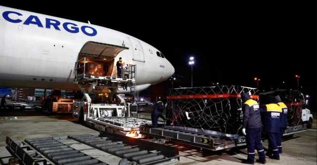 В Грузию доставили первую партию вакцины от коронавируса от компании Pfizer-BioNtech