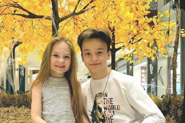 Скандальная 8-летняя блогерша Маханец и ее бойфренд исчезли из соцсети