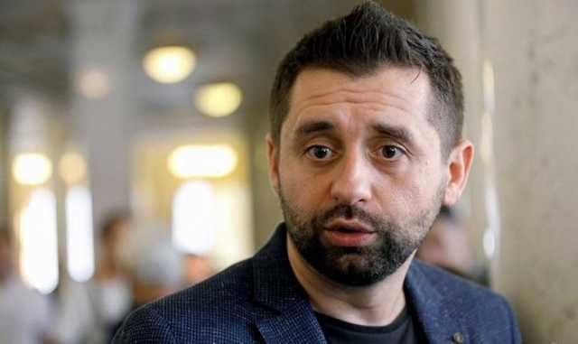 Заработал мало, а потратил много - Арахамия о своей налоговой декларации