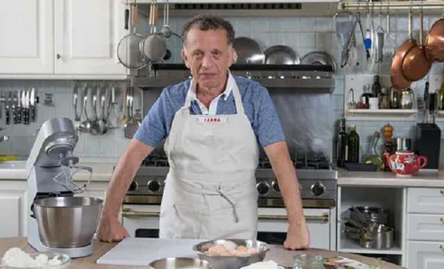 Одиозный одесский ресторатор попал в языковой скандал из-за своего интервью