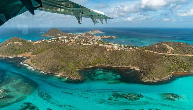 Украина получила безвиз с островным государством в Карибском море