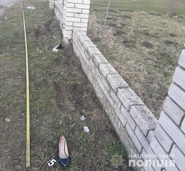 На Волыни сестры-подростки разбились на мотоцикле, одна погибла