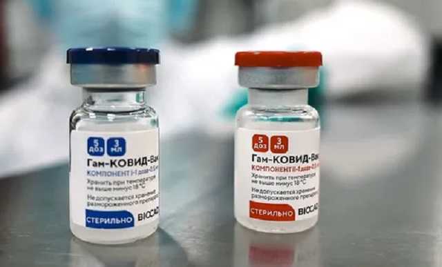 В России обвинили Словакию в фейках о "Спутнике V" и потребовали вернуть вакцину