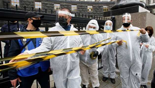 Чи потрібен загальнонаціональний локдаун в Україні: думки експертів