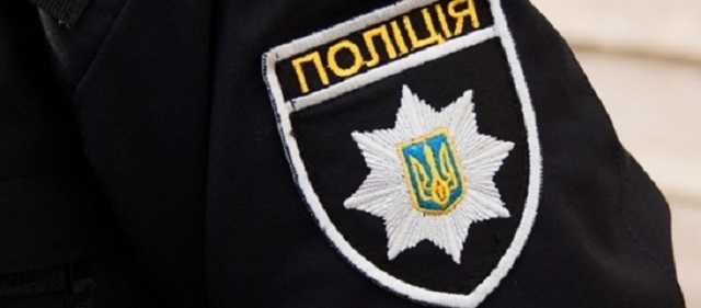 В Херсонской области полицейский избивал задержанных в служебном кабинете