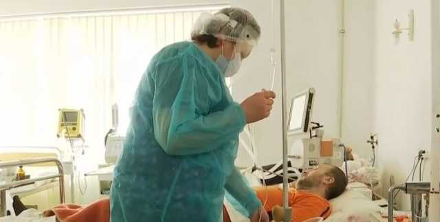 Третья волна COVID-19: Украина обновила рекорд по выпискам за все время пандемии