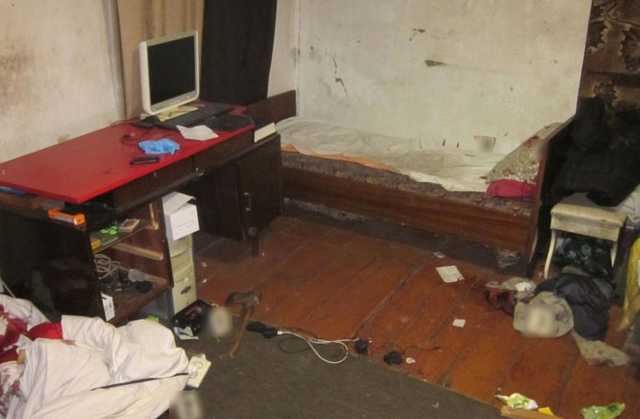 На Полтавщині чоловік отримав кілька ударів сокирою