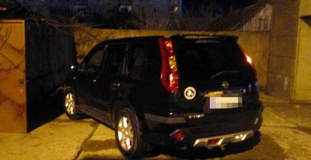 В Орехове пытались поджечь автомобиль депутата