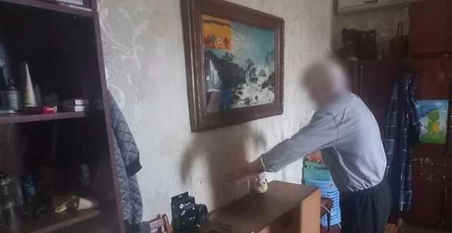 У Горішніх Плавнях двоє рецидивістів напали на будинок пенсіонера