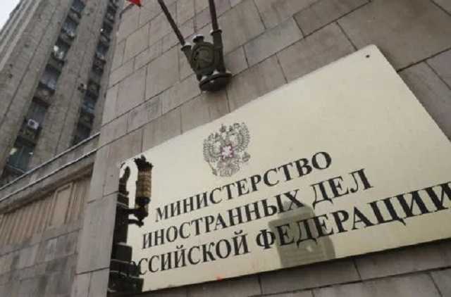 Россия пригрозила выслать еще одного украинского дипломата: названа причина