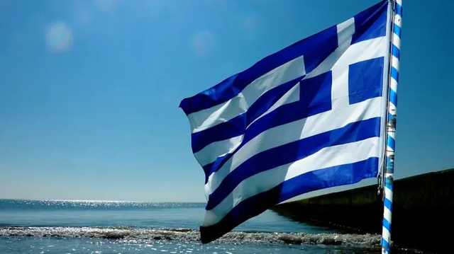 Открывающаяся для украинцев Греция ослабит коронавирусные ограничения. Заработают кафе и рестораны