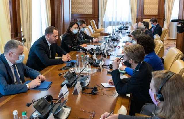 Ермак пожаловался послам G7 на торможение обмена пленными