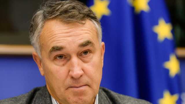 Путин является серийным убийцей, - депутат Европарламента Ауштрявичус