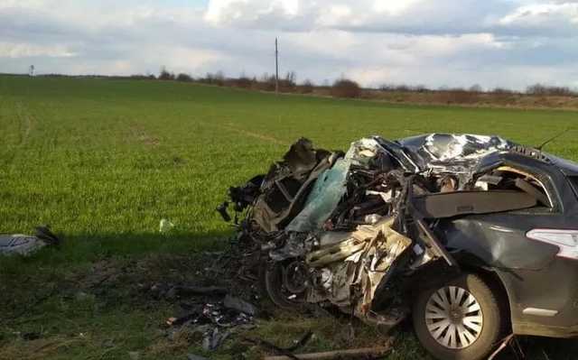 Умерла мама, а затем разбился отец с детьми: подробности жуткой аварии на Волыни