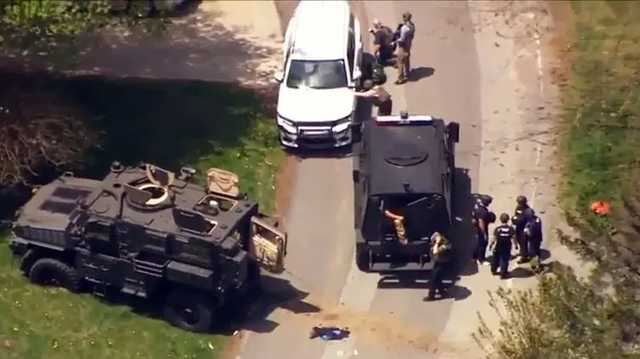 В Северной Каролине во время 13-часовой перестрелки погибли пять человек, включая двух полицейских