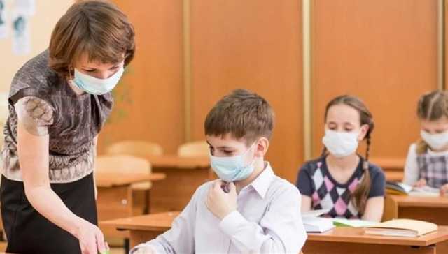 Учебный год в столичных школах продлевать не будут, - Кличко