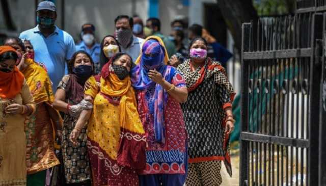 «Индийский» штамм подступает к Украине все ближе. Чего ждать?