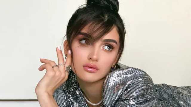 Российской блогерше предлагали 700 тысяч рублей за поздравление Путина