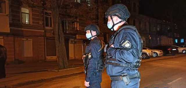 В Одессе на газовой трубе дома обнаружили растяжку с гранатой, – СМИ