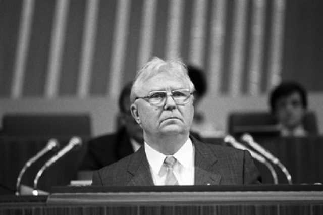 Умер один из лидеров советской Компартии, секретарь ЦК КПСС