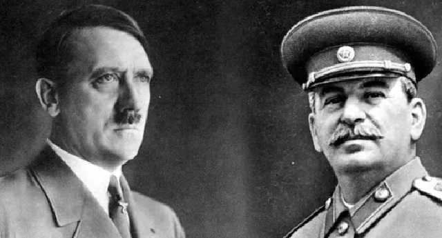 Историк заявил, что Сталин готовился "вонзить топор в спину" Гитлеру