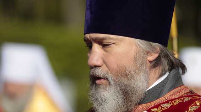 Нардеп Новинський з’явився на панахиді у парку Вічноі Слави в рясі