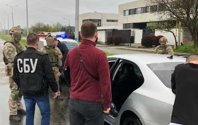 На Закарпатье переселенцы расклеивали листовки с угрозами венграм, - СБУ