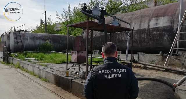 В Херсоне нашли подпольный нефтеперерабатывающий завод