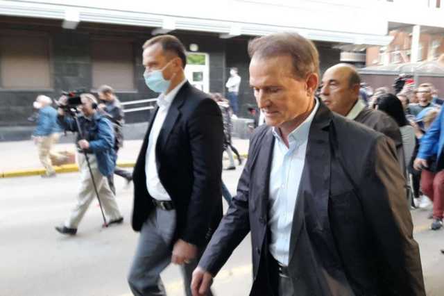 Медведчук заявил, что встреча Зеленского с Путиным должна состояться