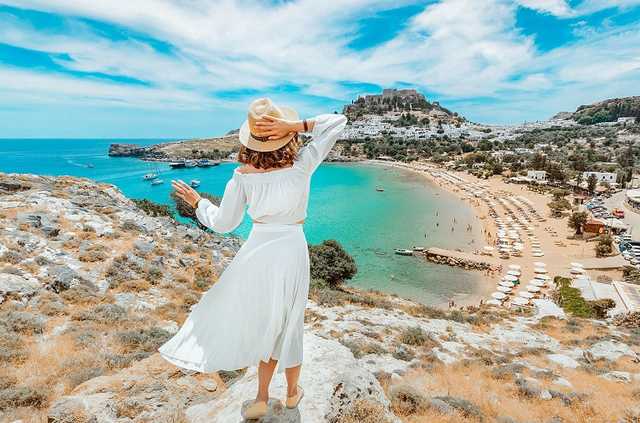 Греция открыла границы для туристов