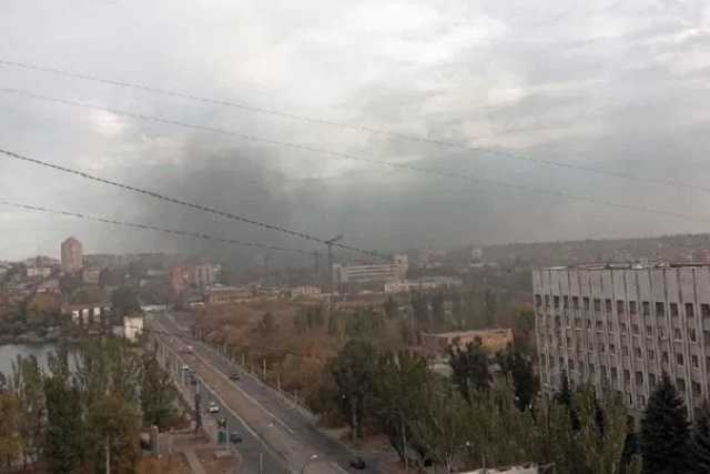 Жители Донецка сообщают о сильном взрыве на окраине города