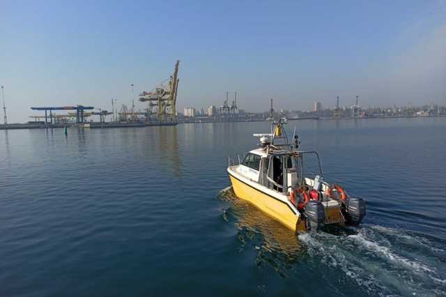 Жена главы «Госгидрографии» получила в подарок 6,5 млн гривен