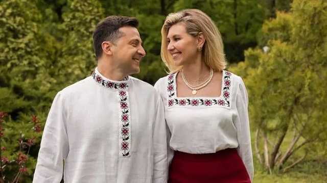 Дизайнер назвал косоворотку Зеленского национальной днепропетровской одеждой