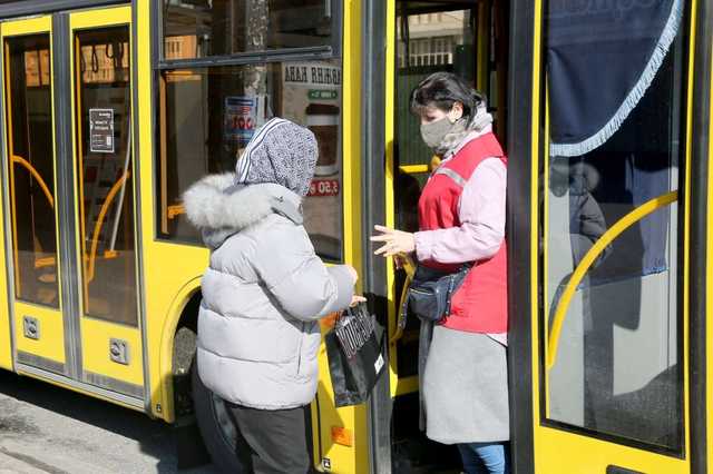"25 гривен за проезд — манипуляция": все о скрытых доходах метро и наземки