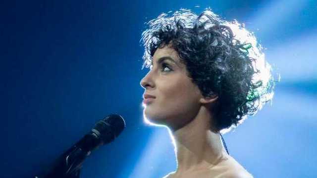 Представительница Франции поразила эмоциональным выступлением на Евровидении-2021