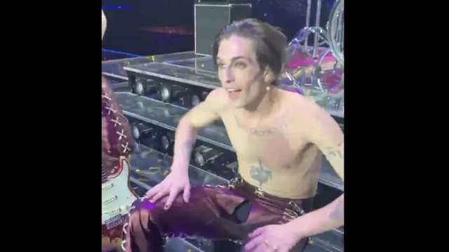 У победителя Евровидения-2021 от радости прямо на сцене лопнули штаны