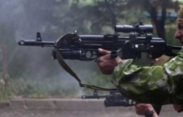 В Донецке вечером началась перестрелка