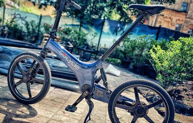 Кличко на велосипеде в Киеве нарушает ПДД