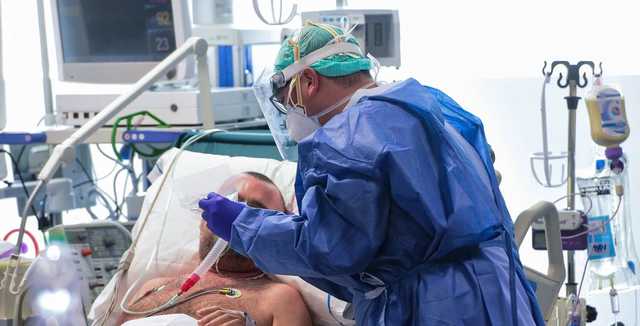 Шесть регионов Украины лидируют по количеству больных COVID-19 в реанимациях