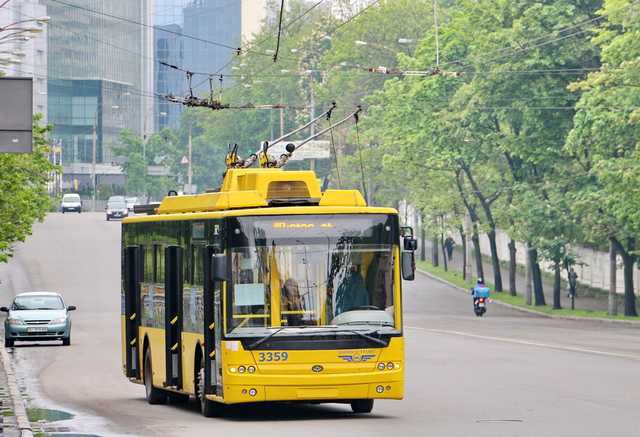 Кличко рассказал, когда и на сколько поднимут цены на проезд в Киеве