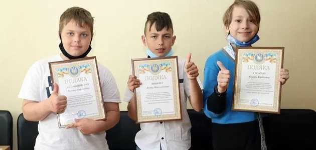 В Киеве трое школьников помогли полицейским найти грабителя