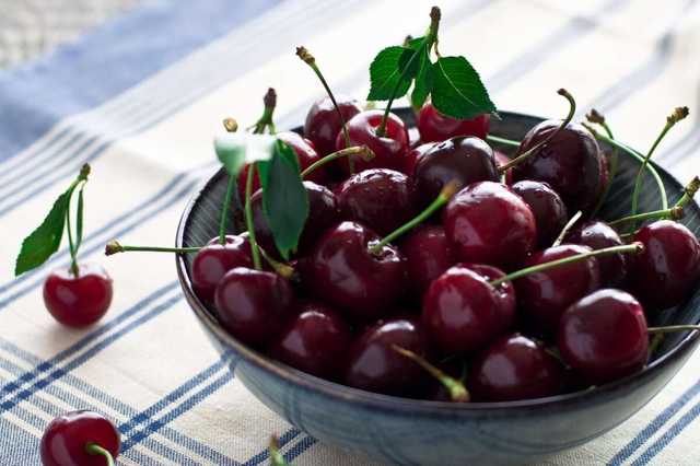 70-90 гривен за килограмм: сколько будет стоить черешня в Украине в июне
