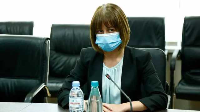 Глава МОЗ Грузии заразилась коронавирусом через два месяца после прививки AstraZenecа