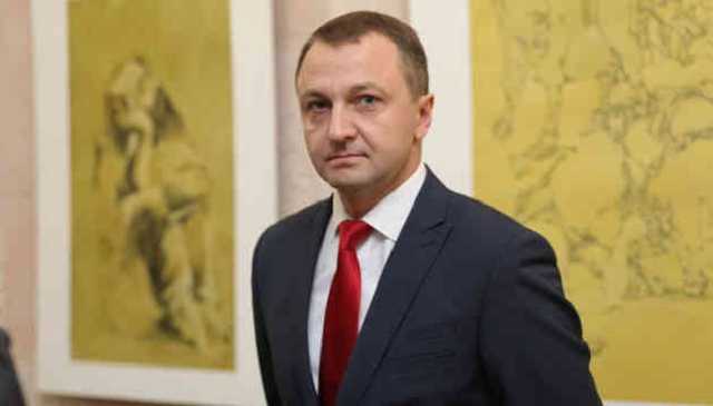 Мовні квоти: Кремінь звернувся до Нацради щодо трьох телеканалів