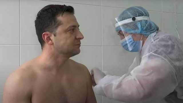 Зеленский получил вторую дозу вакцины от COVID-19