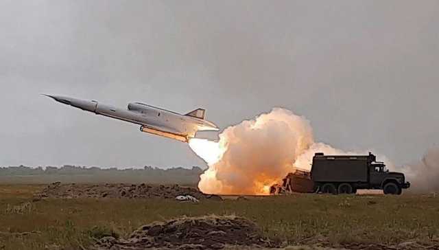 ВСУ на границе с Крымом отработали уничтожение российских истребителей Су-30